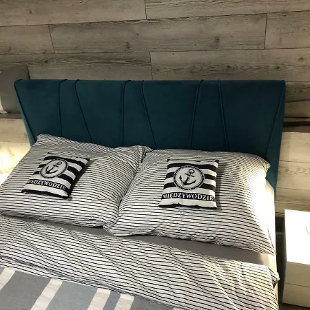 Apartament Przy Szkolnej Międzywodzie