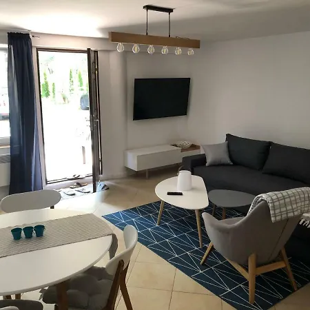 Apartament Przy Szkolnej Międzywodzie
